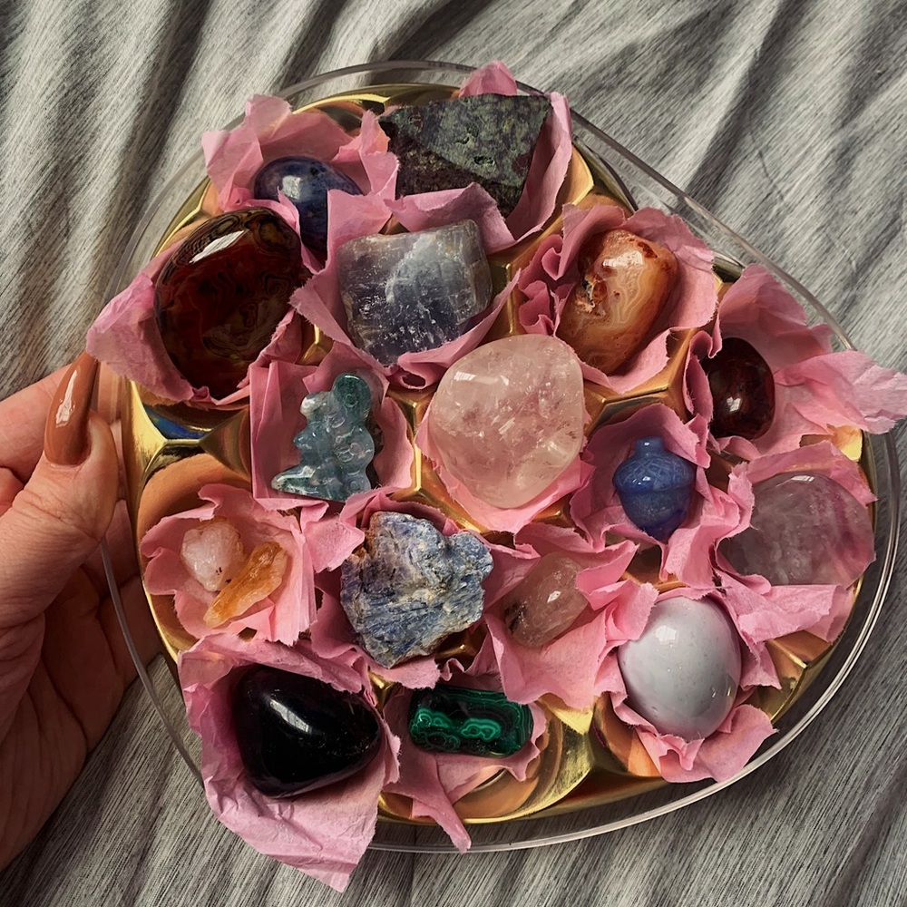 gemstone valentine’s day box 💝
